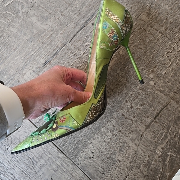 Vivien Lee Women’s Stunning Green Fabric Designer Heels Stilettos Size 38 1/2 - Picture 5 of 15